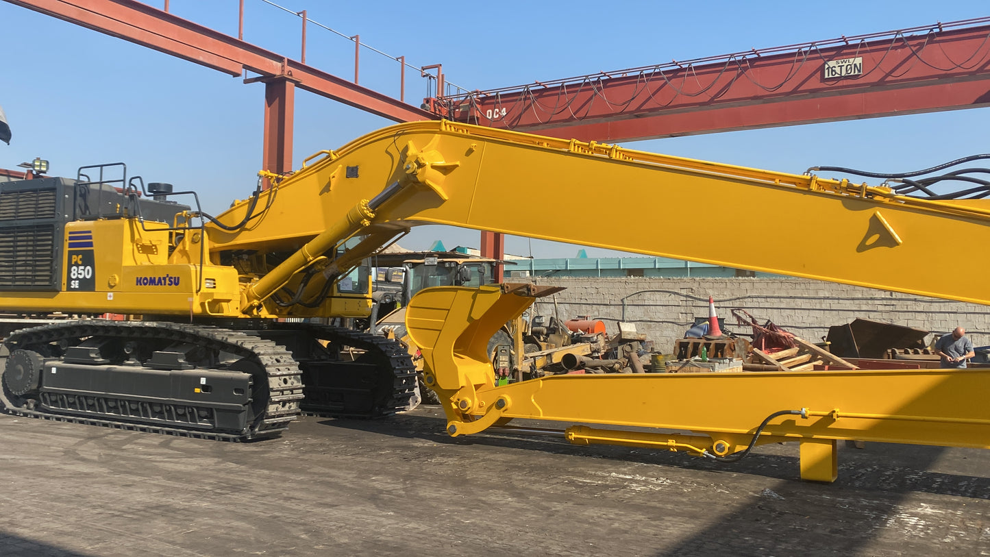 Long Reach Boom