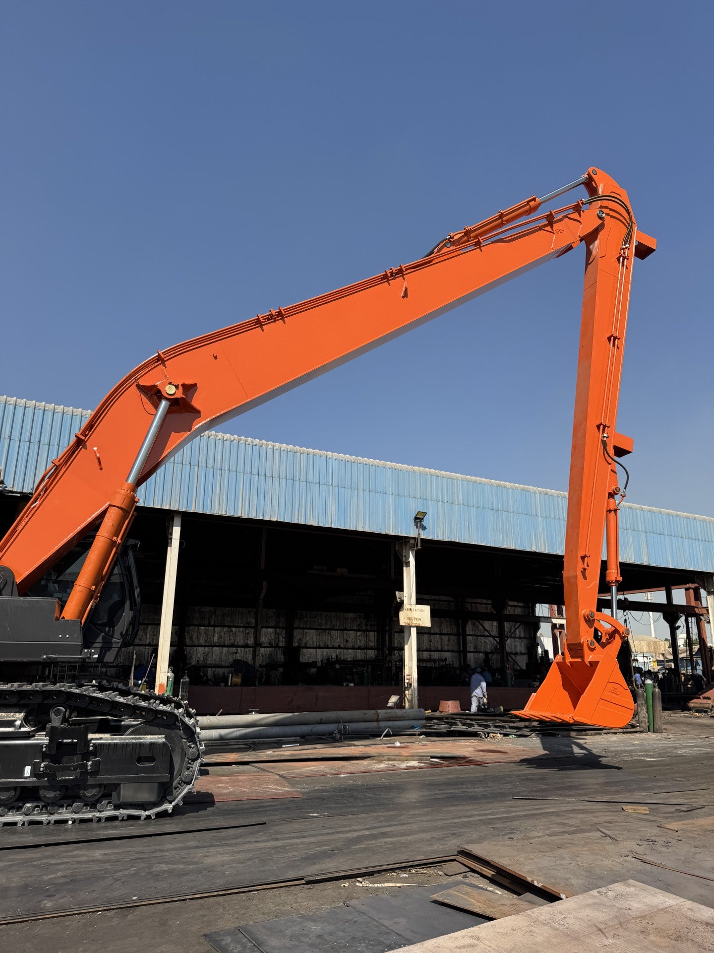 Long Reach Boom in UAE